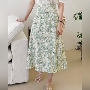 Dazy High Waisted Floral Print Skirt